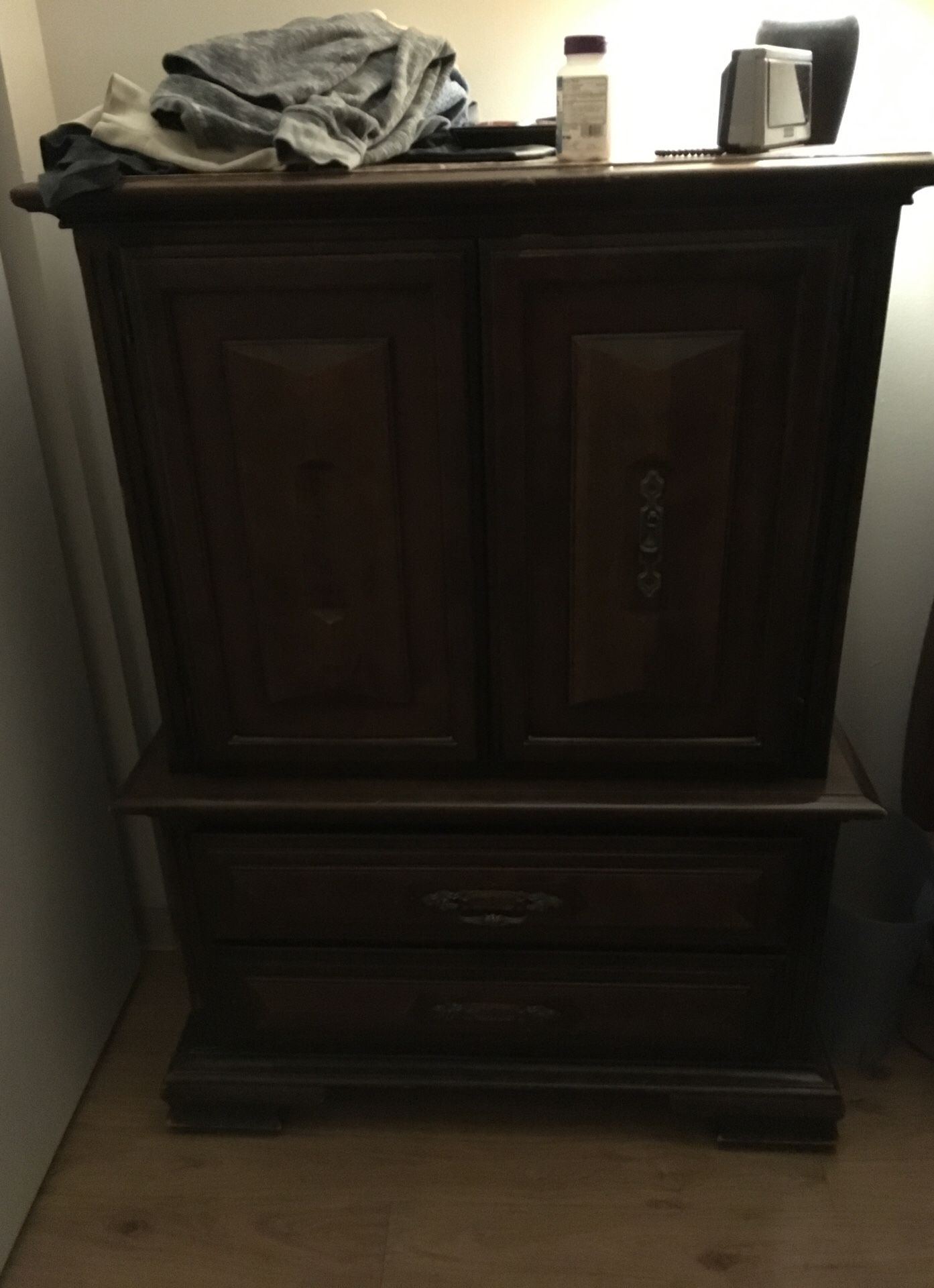 Dresser