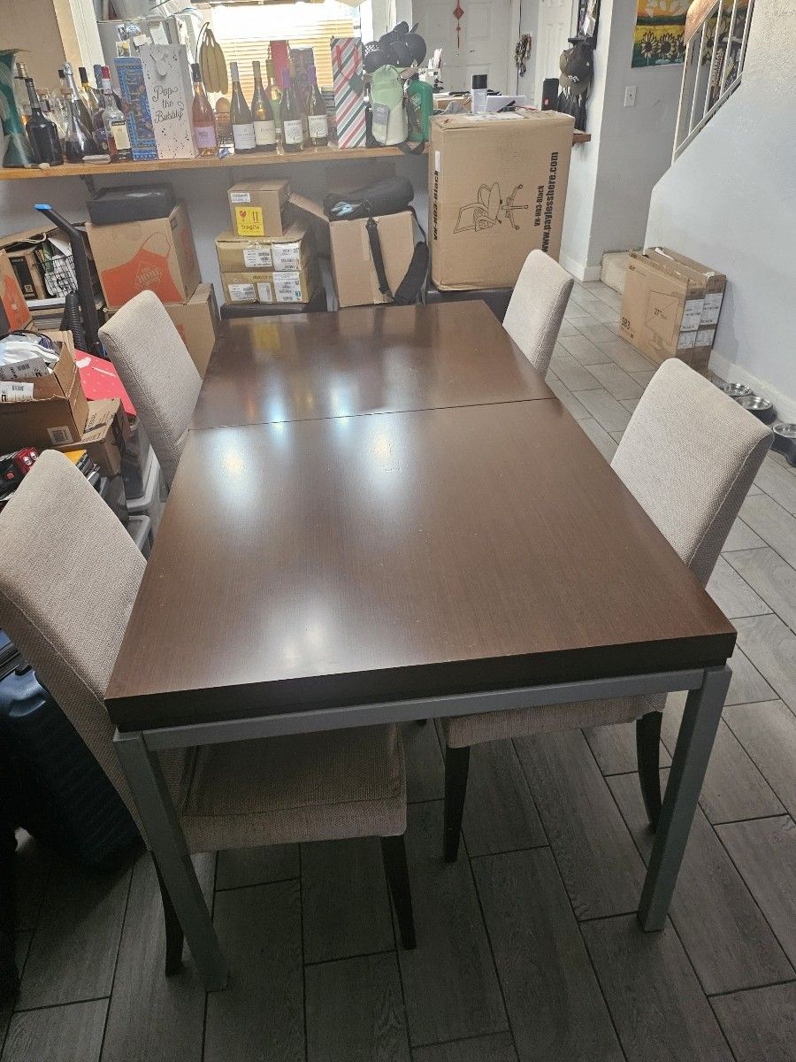 Dining Table, 4 Chairs $100