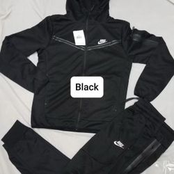 Black Nike Techs (Small To 3X Available Now)