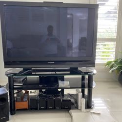 Panasonic Plasma Tv & DVD Player & Speakers & Wll Player 
