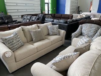 New Couches and Sofas must go today! $39 initial Payment out the door!