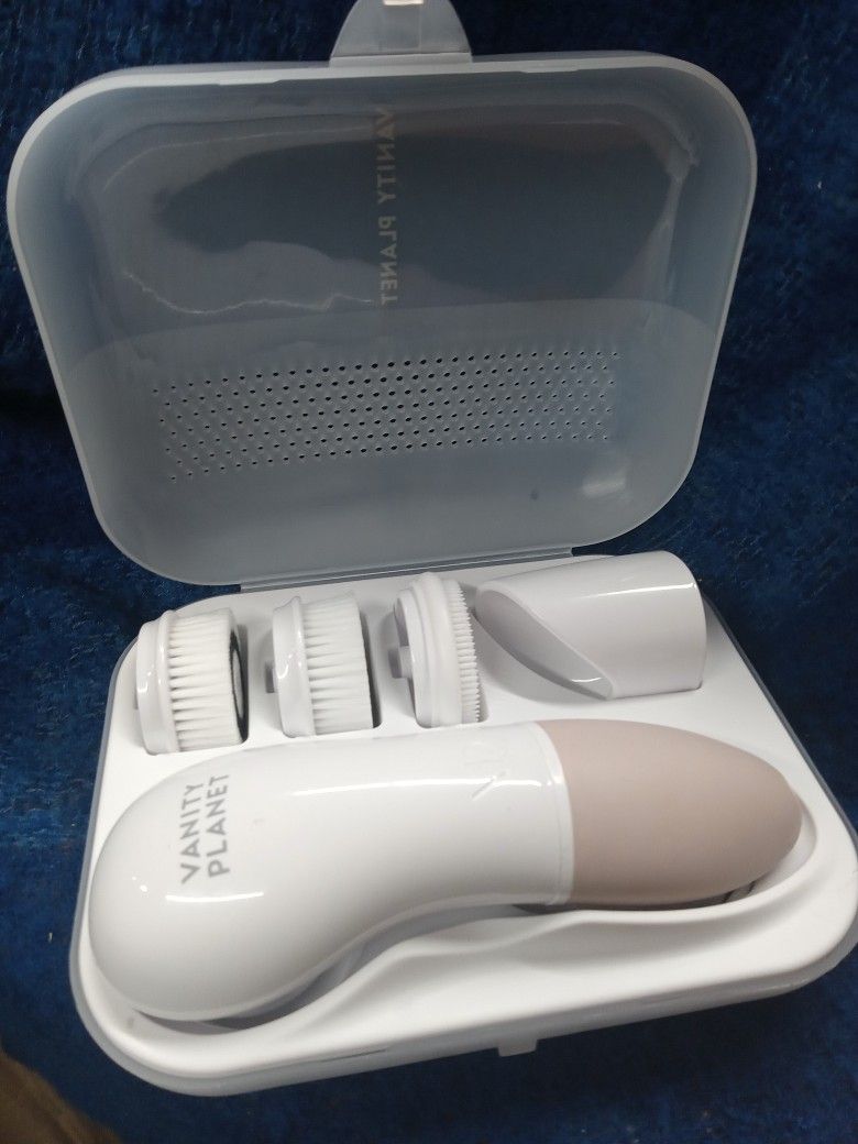 Vanity Planet Facial Cleansing System-3 Inclusive Brush Heads- All Skin Types