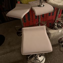 Set Of 4 White Stools