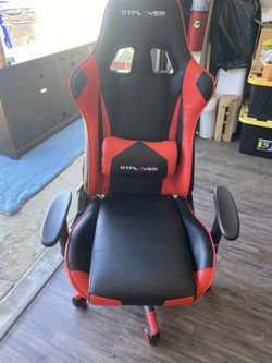 Gaming Chair (PICK UP ONLY)