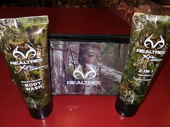 REAL TREE XTRA GREEN