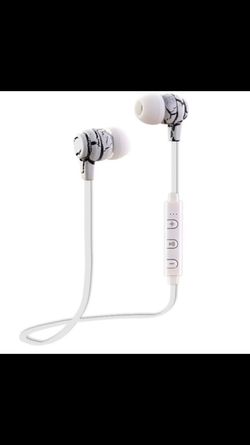 New Wireless Bluetooth earbud headphones with microphone and charger