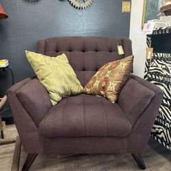 Accent Chair / Silla decorativa