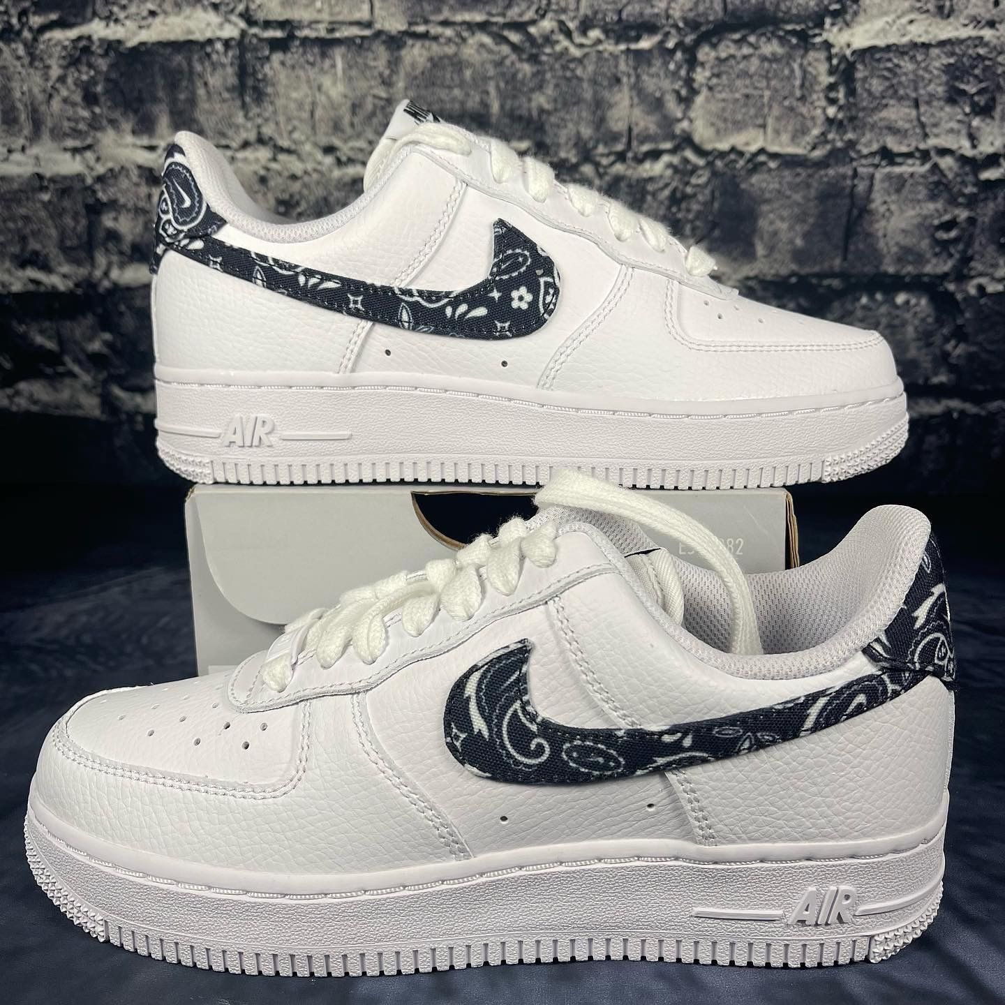 Nike Black Air Force 1 Men Size 12 Like New With Box for Sale in  Bakersfield, CA - OfferUp