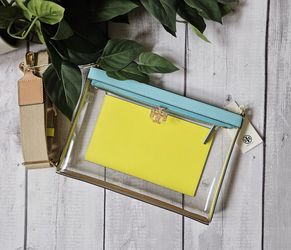 Tory Burch nwt Blake Clear multi Vinyl Swingpack Crossbody Messenger Bag Purse blue yellow Clear vinyl, multi-color leather trim Gold tone stain