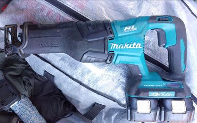 Makita 36v sawzall and charger