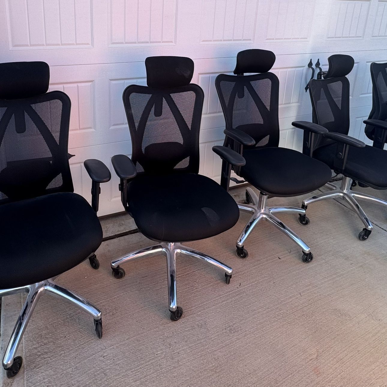 5x Mesh Office Chairs With Upgraded Wheels 