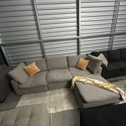4pc Modular Sectional Sofa/ Cloud Couch