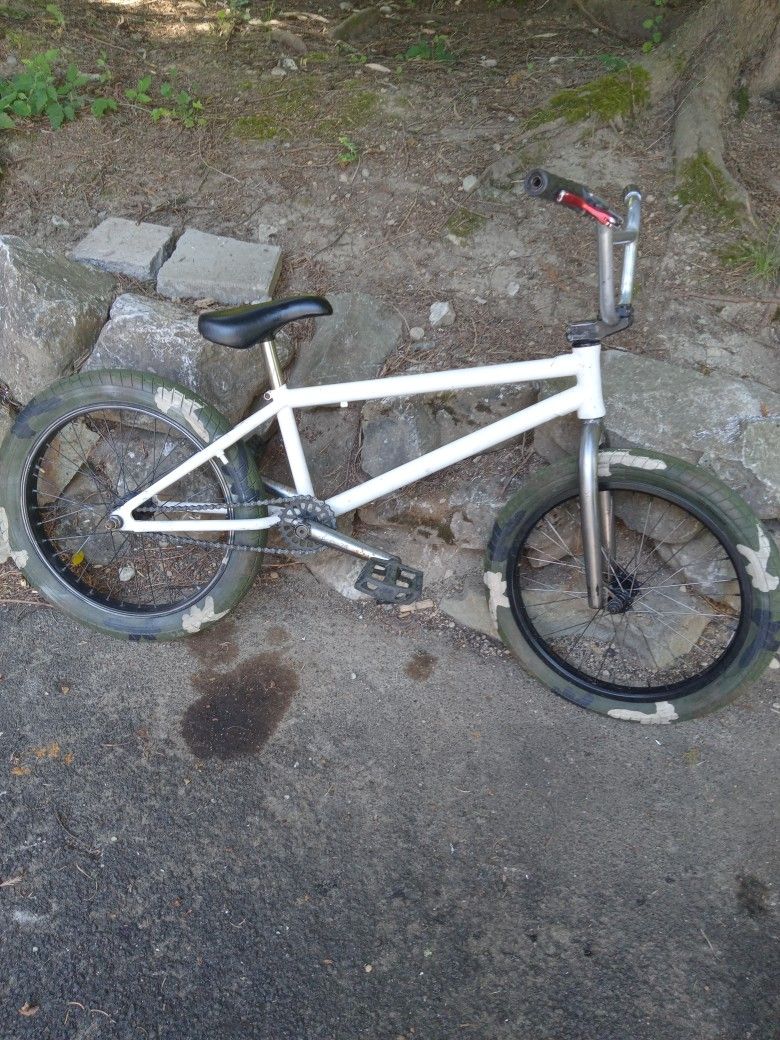 CULT Devotion BMX Bike Must SELL ASAP