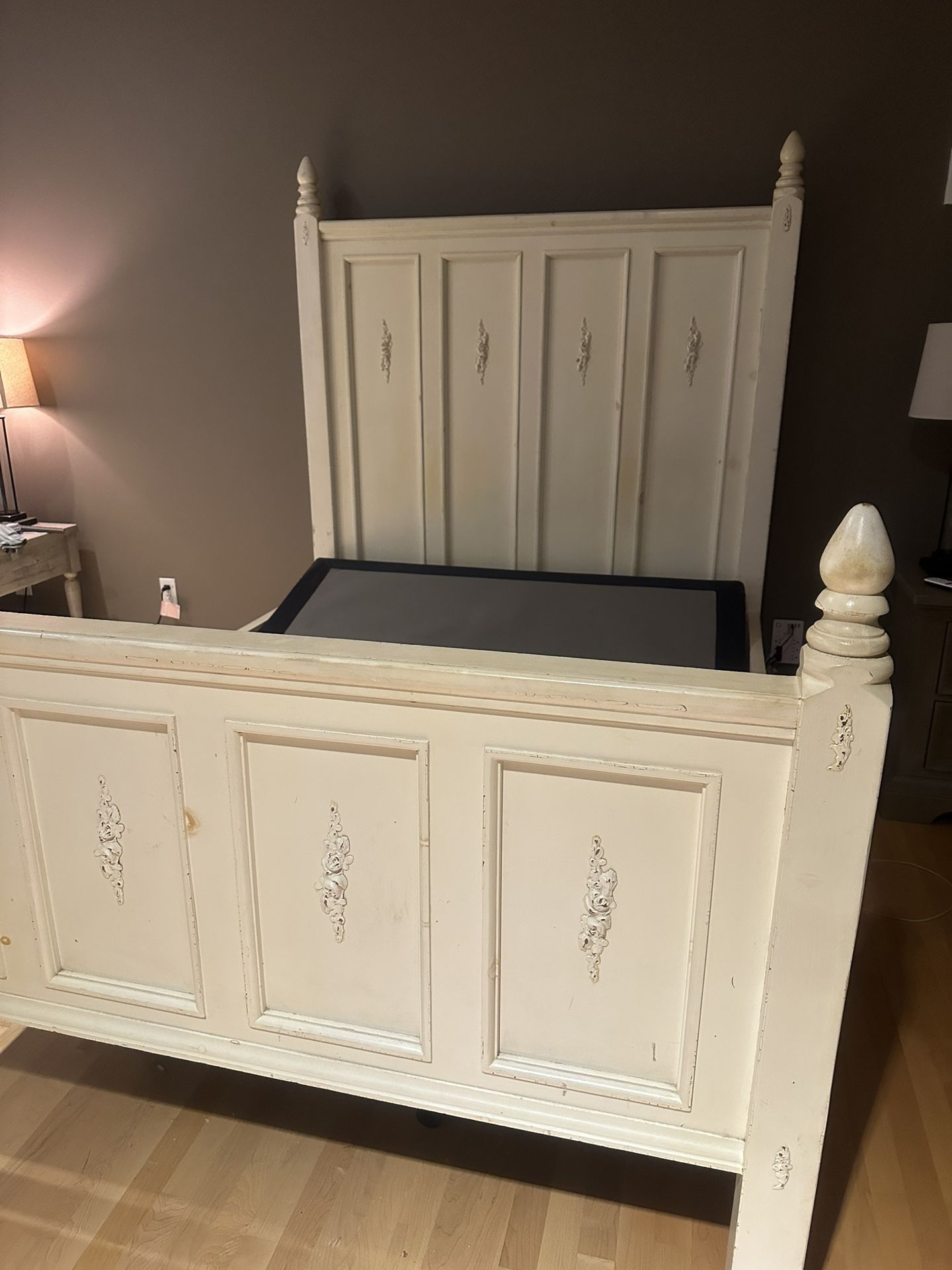 Queen French Provençal Style Bed Frame