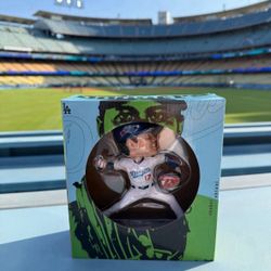 Shohei Ohtani Bobblehead Dodgers Sga 2025