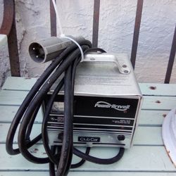 48 Volts Club Car Charger Works Great ! $100 Or Go Buy A New One For Like $400 N Change