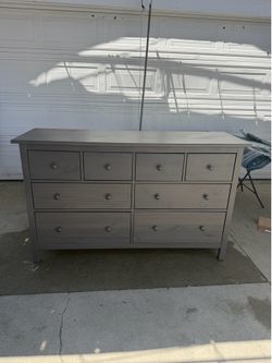 IKEA Hemnes 8-Drawer Dresser Gray !