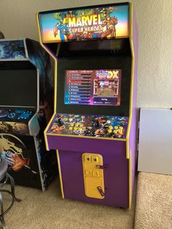 Custom Lakers colors Arcade system (over 2,000 games loaded on system)