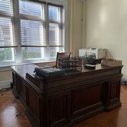 Office Desks/Chair