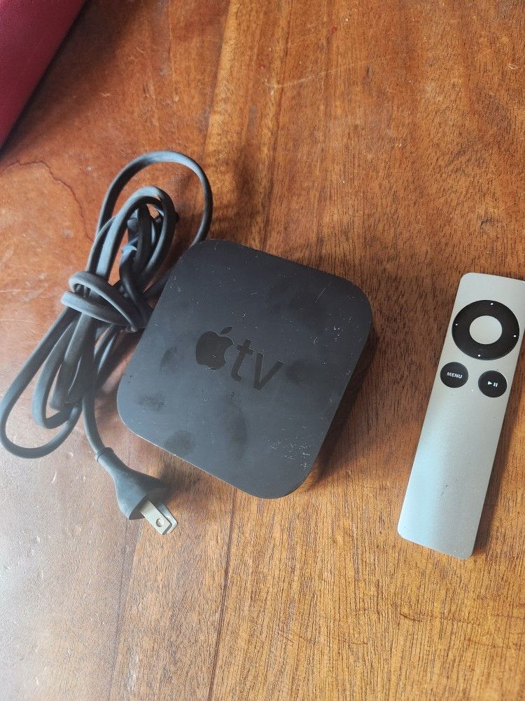 Apple TV (4th Gen)HD Media Streamer -- A1625 --