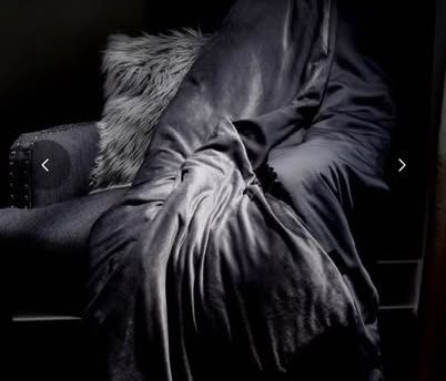 Luxome weighted blanket w/ bamboo + minky gray cover XL 25 lbs