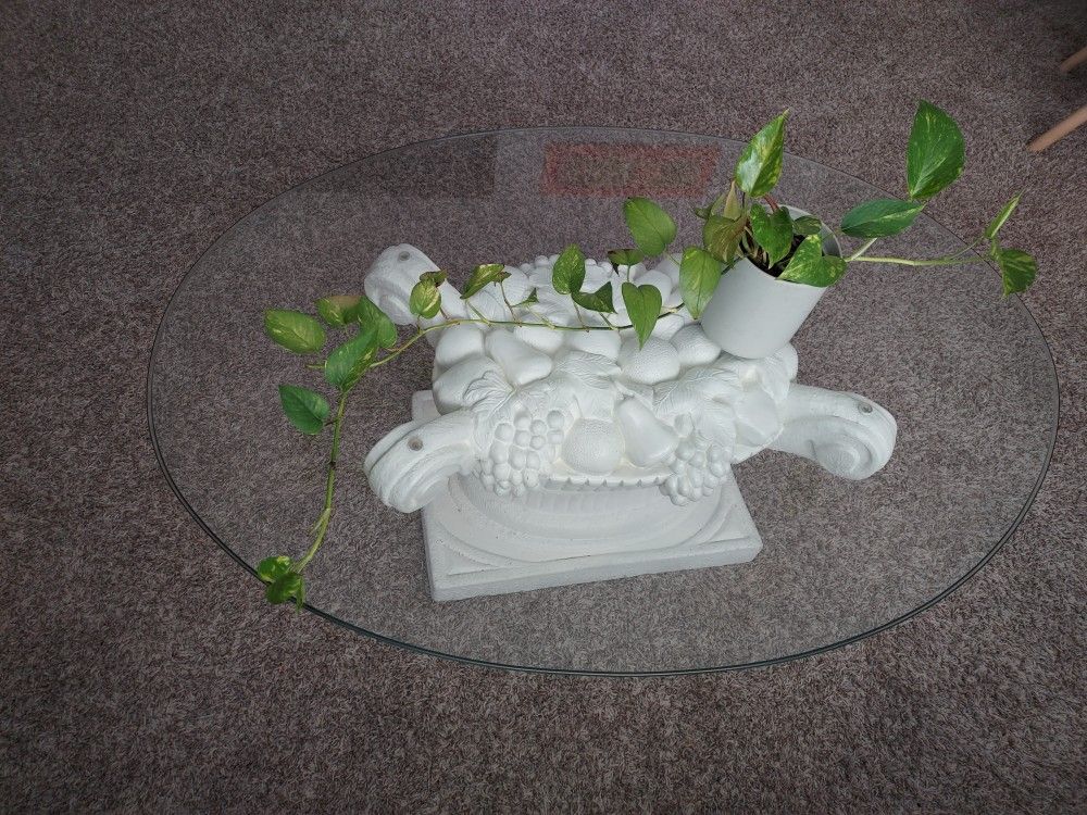 Patio / Center Table