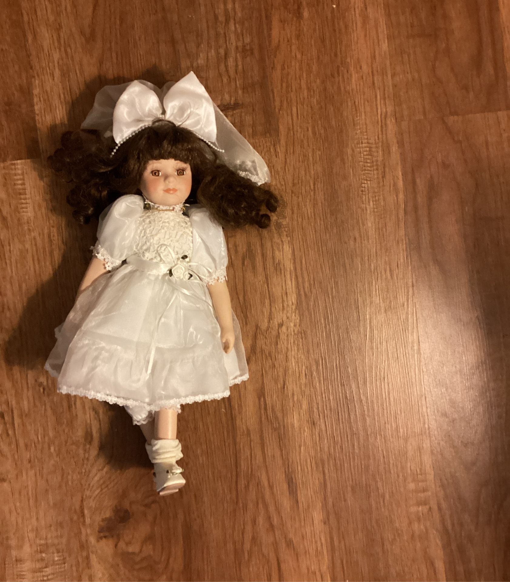 Porcelain Doll   Collectible