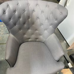 Gray Linen Wingback Tufted Chair