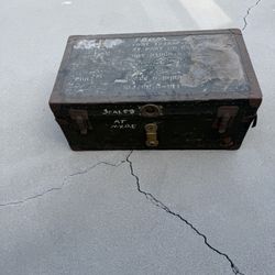 WW2 Military Foot Locker (Vintage)