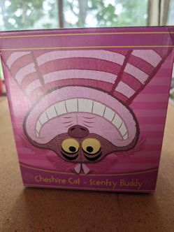 Scentsy Cheshire Cat Buddy Alice in Wonderland New In Box - No Scent Pack
