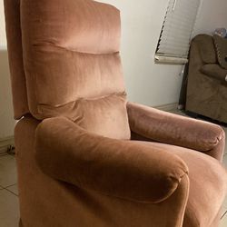 Recliner that Rocks Reclines And Swivels