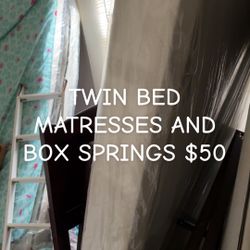 TWIN BED MATRESSES AND BOX SPRINGS