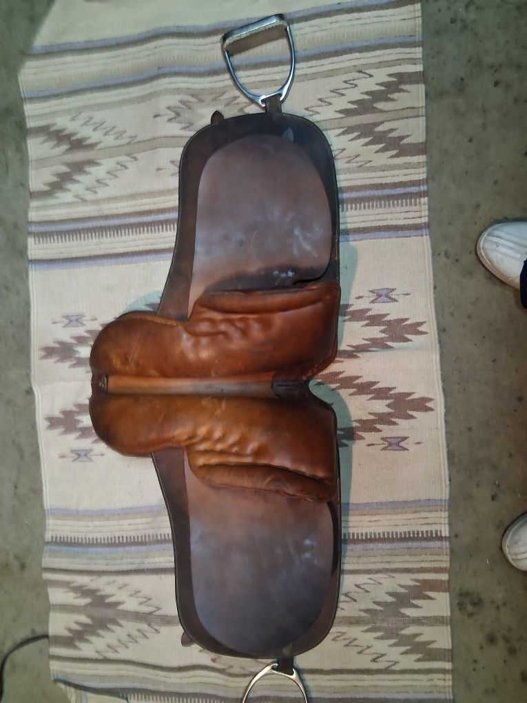 Leather Horse Saddle