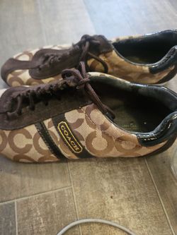 Coach size 7 shoes