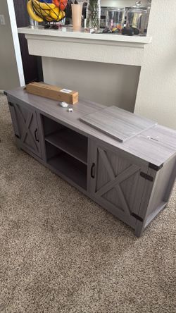 Tv stand