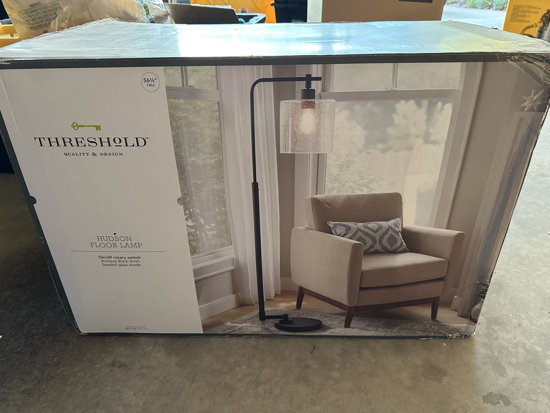 Threshold Hudson floor Lamp