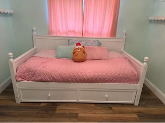 Twin White daybed