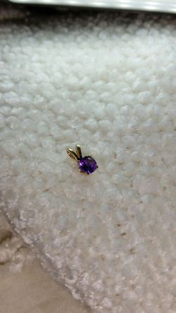 10k gold Purple Sapphire Pendant