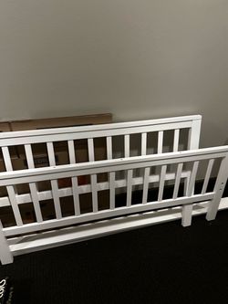 Twin bed frame