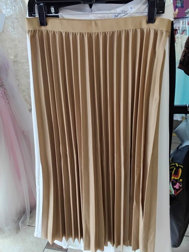 Beige Skirt 