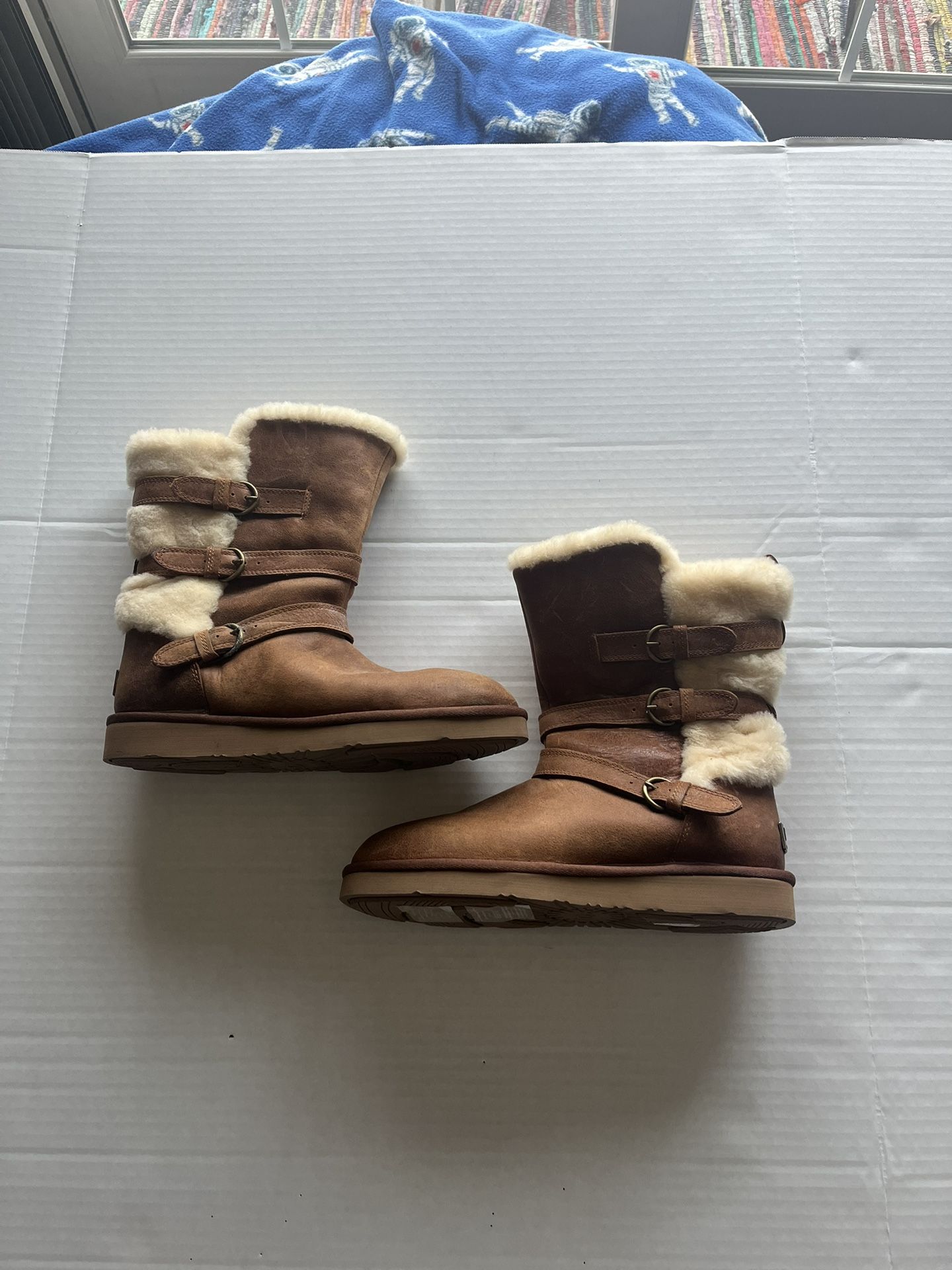 UGG Women’s Becket Brown Leather Boots - Size 10 (Used)