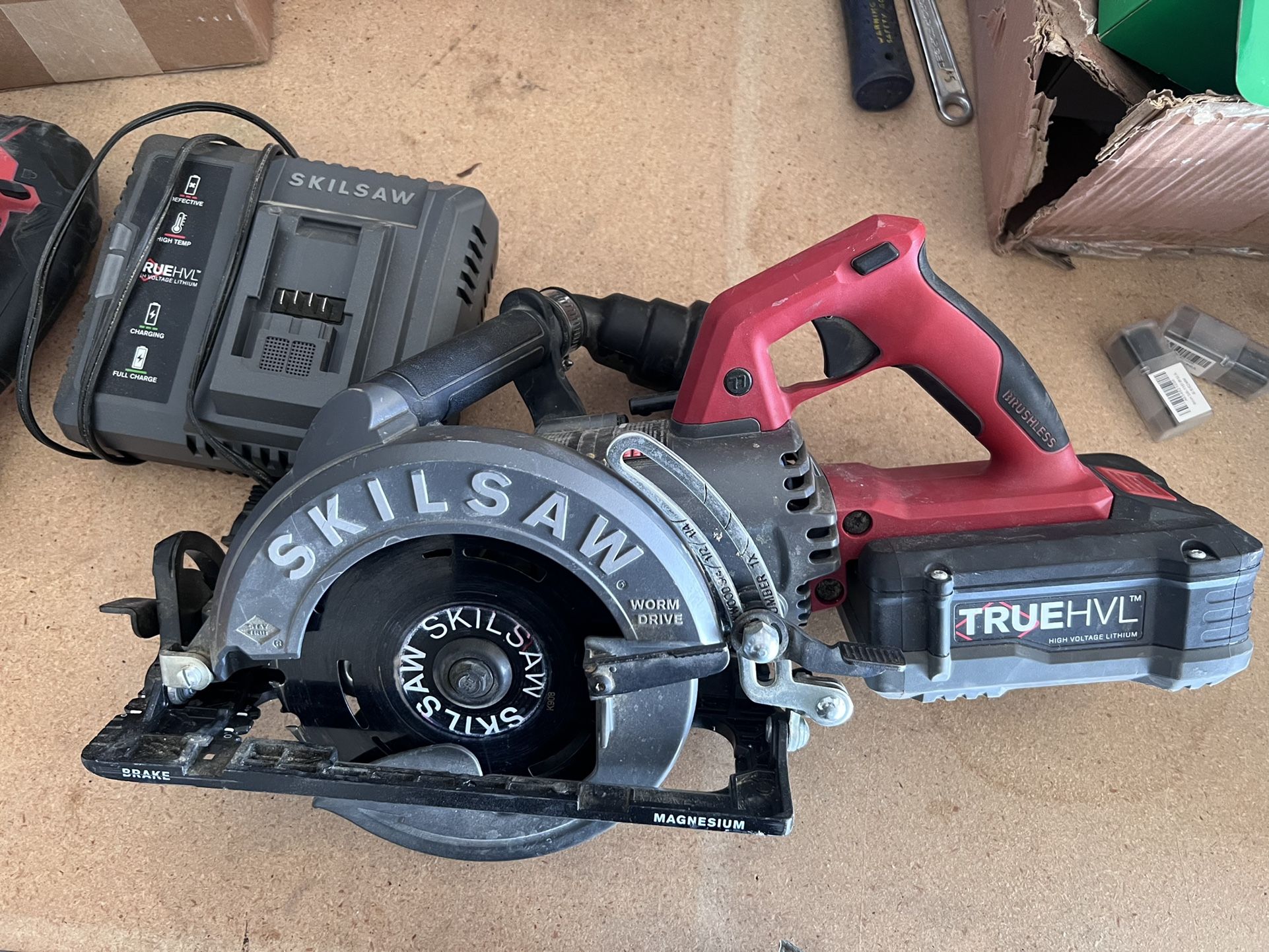 SKIL SPTH77M-11 48V 7-1/4" TRUEHVL Cordless Worm Drive Skilsaw Circular Saw Kit with 1 Battery