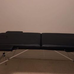 Lash, Tattoo And Massage Bed