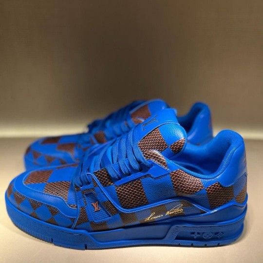 Louis Vuitton Size 10