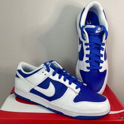 Nikes 8.5