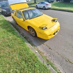 1985 Pontiac Fiero 