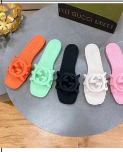Stylish & Comfortable Women’s Sandals