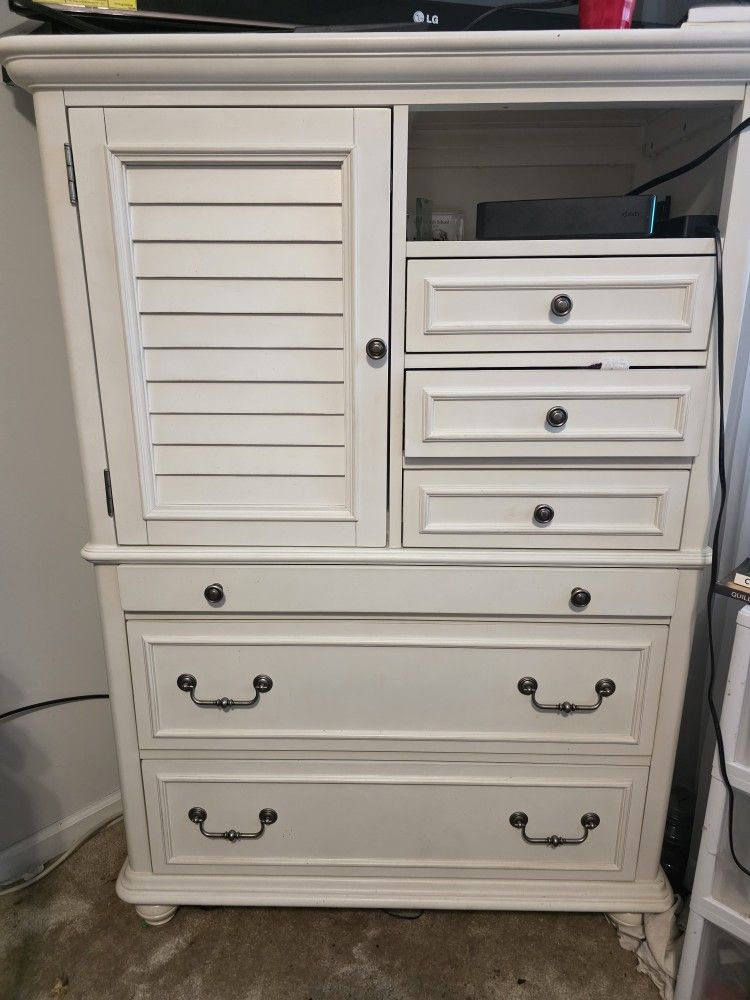 Chest Drawer