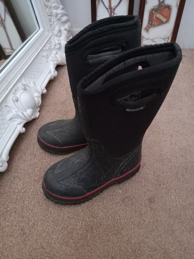 Bogs Boots Size 13 $15