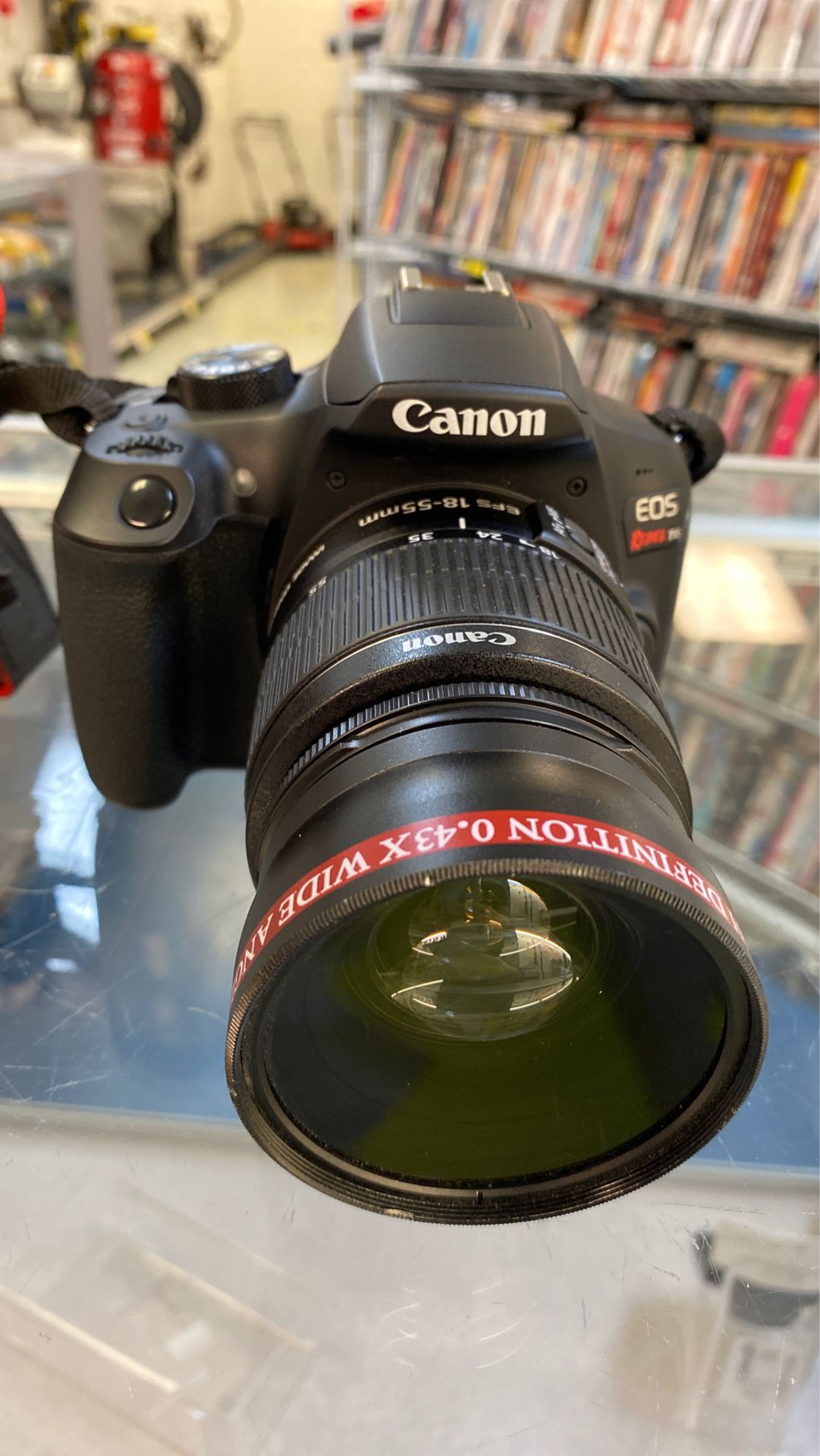 Canon Camera ( Layaway- 40$)
